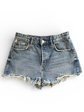 Zara High-Rise Distressed Denim Shorts - Elastic Waist Back-Curvy fit